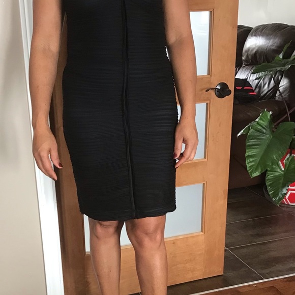 gorgeous black bodycon dress for special occasion - Picture 6 of 9